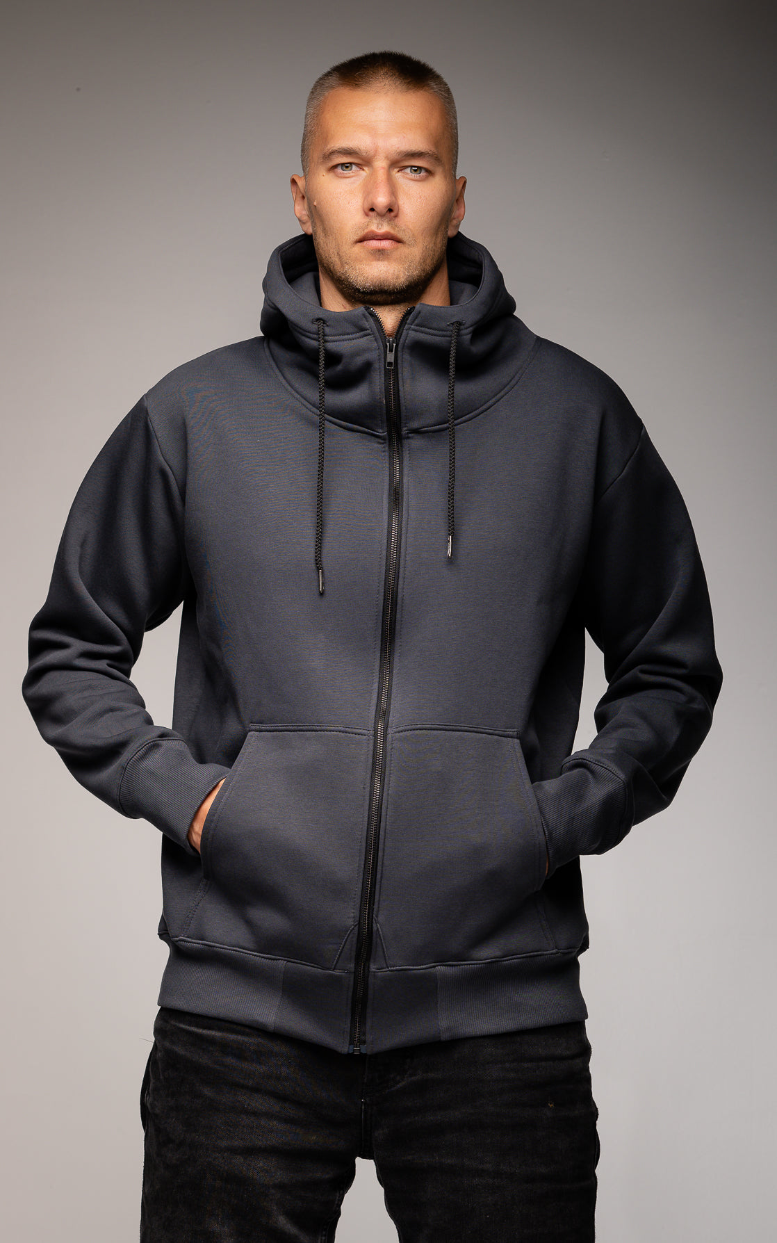 GF05 – High-Neck Zipper Jacket