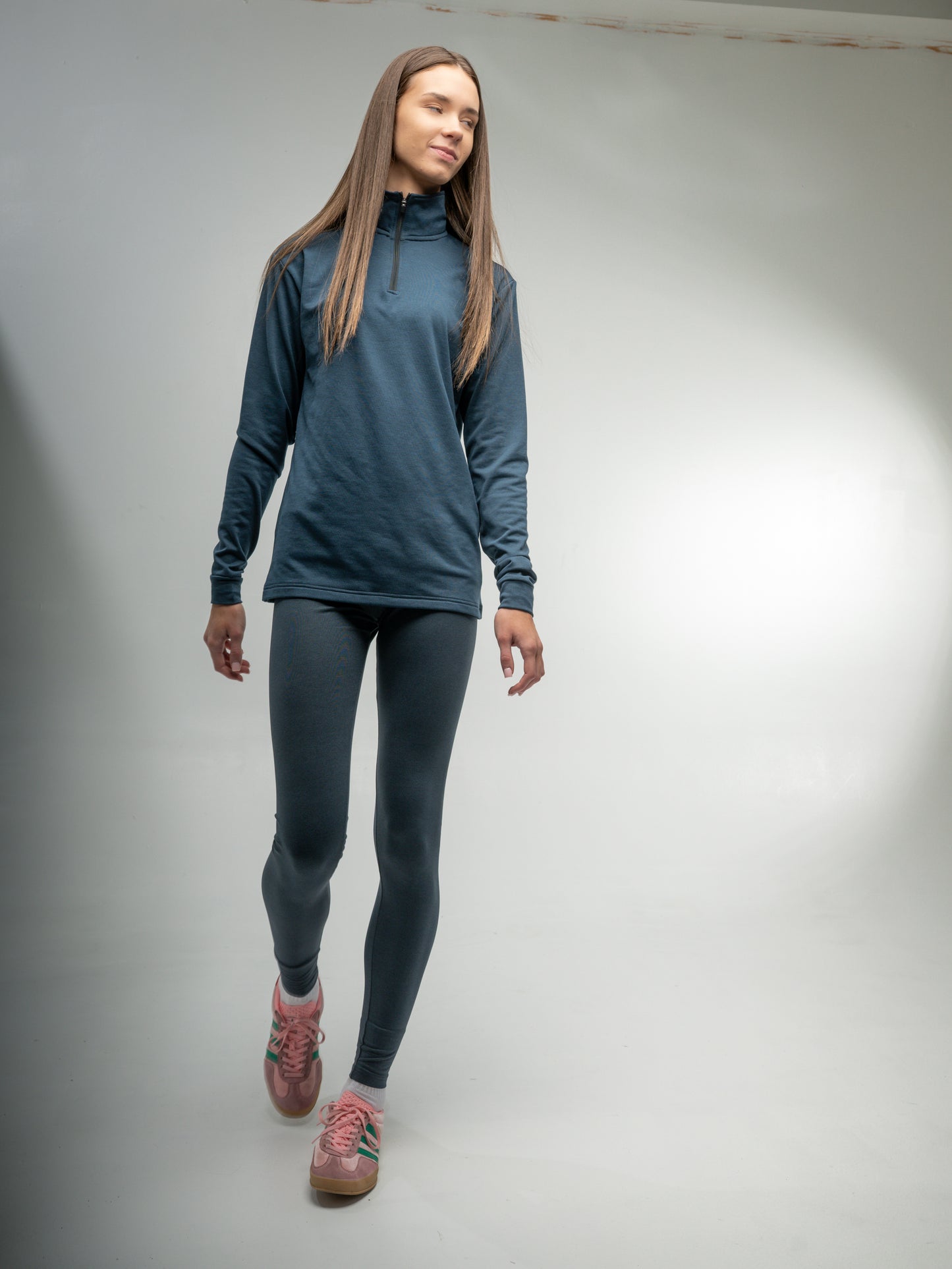 GF16 – Performance 1/4 Zip Top