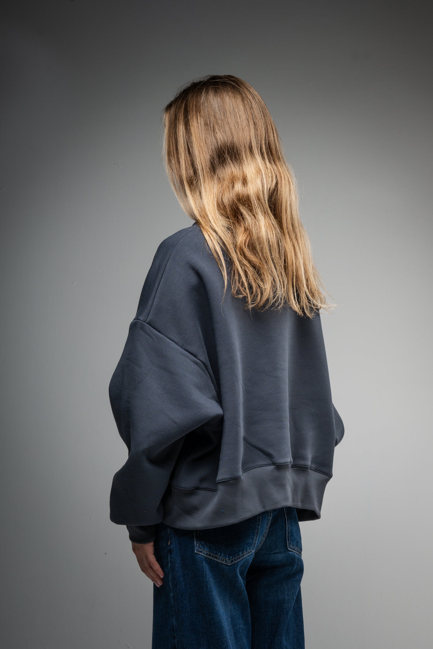 GF13 – Women’s Oversized Sweatshirt