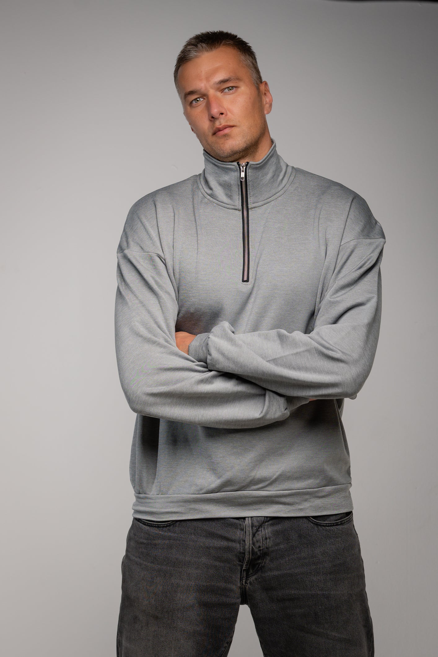 Merino Wool Quarter-Zip Pullover  / M