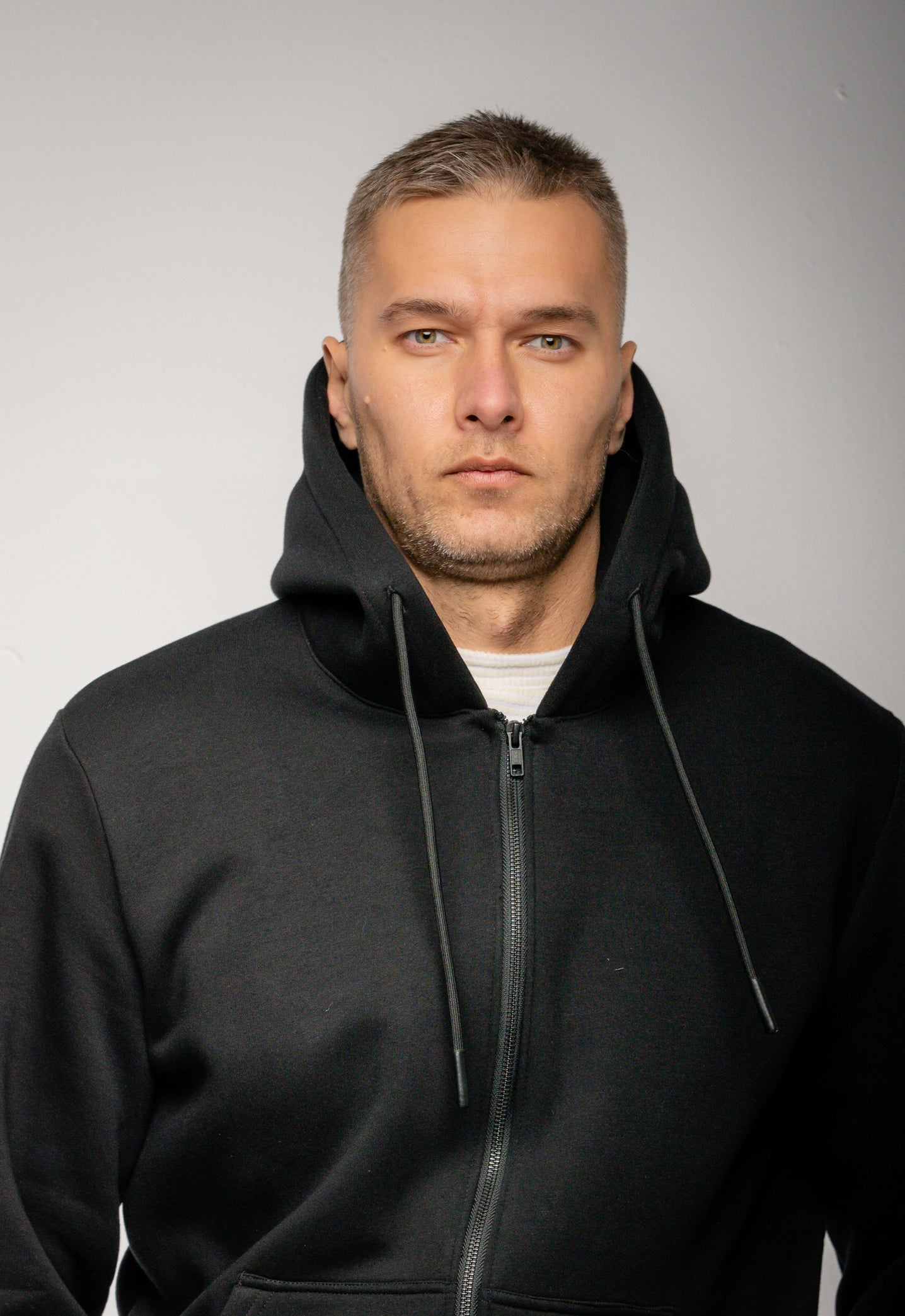 GF06 –  Zipper Jacket