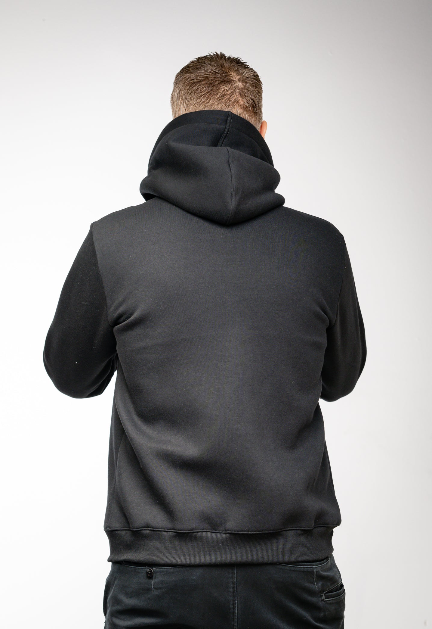 GF06 –  Zipper Jacket